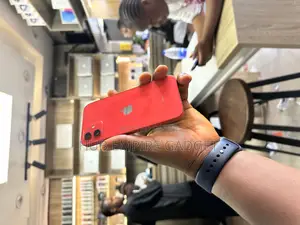 Apple iPhone 12 128 GB Red