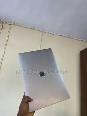 Laptop Apple MacBook Pro 2016 16GB Intel Core I7 SSD 512GB