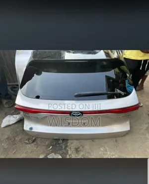 Complete Back Booth Highlander 2020