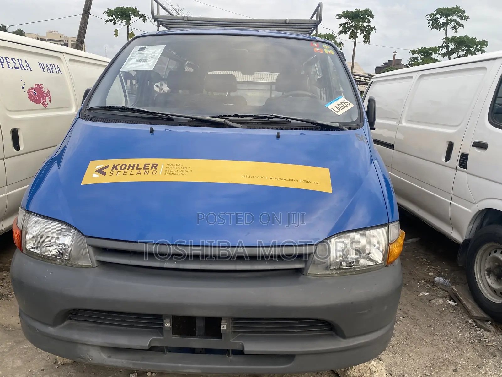 Toyota HiAce 2004 Blue