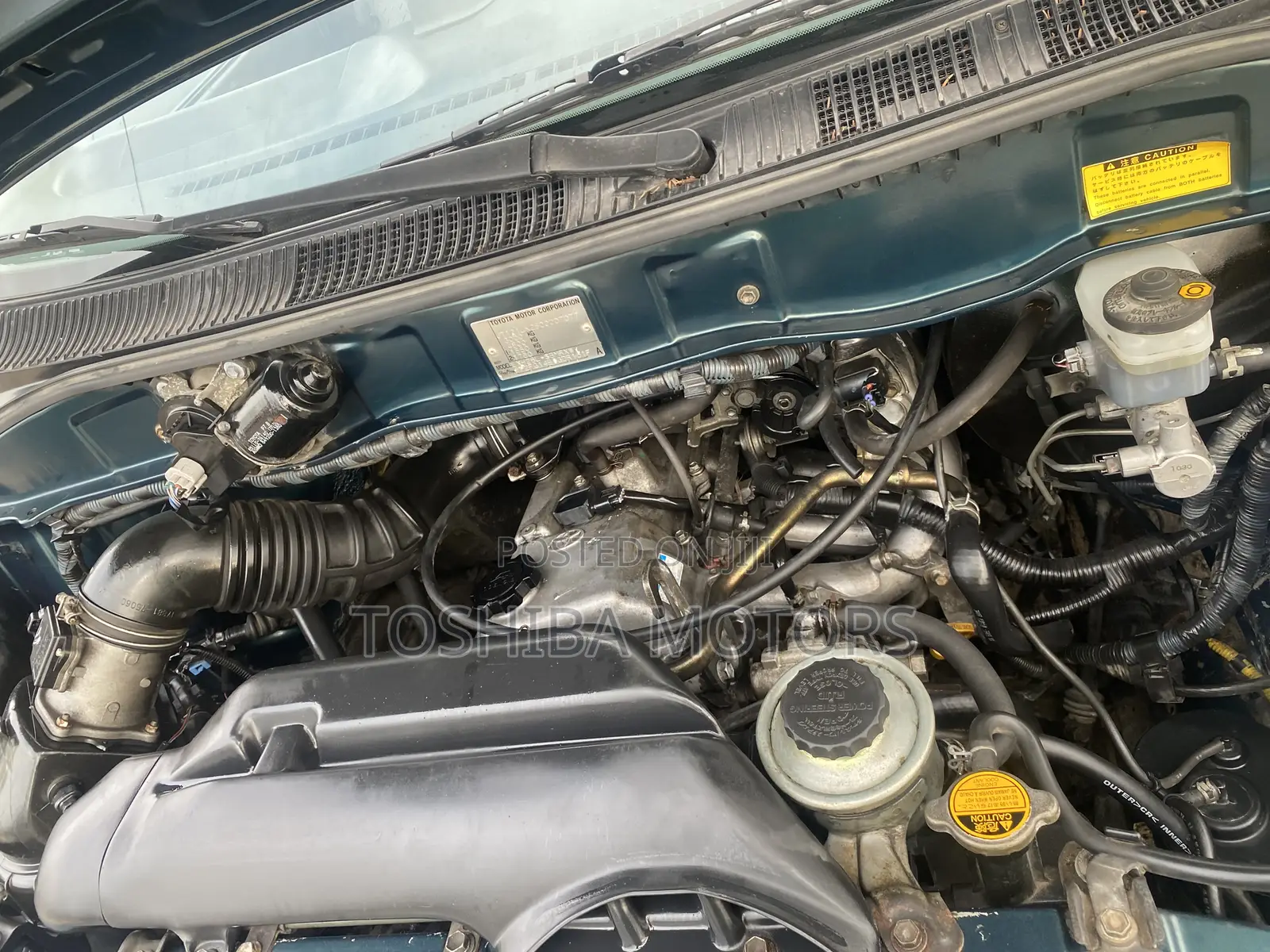 Toyota HiAce 2003 Blue