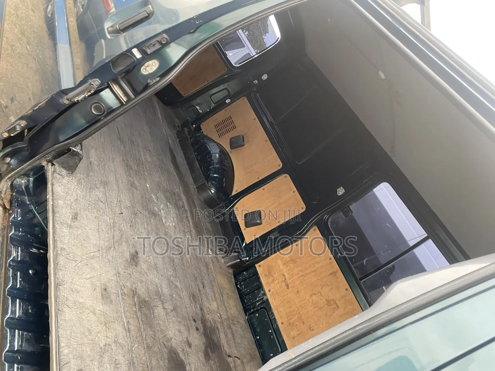 Toyota HiAce 2003 Blue