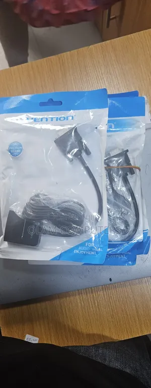 Photo - Vention Vga to Hdmi Converter