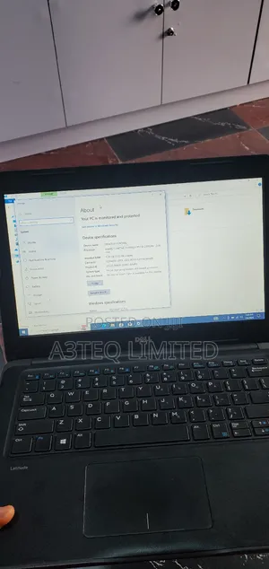 Laptop Dell Latitude 3380 4GB Intel Core I3 SSD 128GB