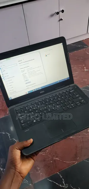 Laptop Dell Latitude 3380 4GB Intel Core I3 SSD 128GB