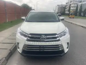Toyota Highlander Limited 4dr SUV AWD (3.5L 6cyl 6A) 2015 White