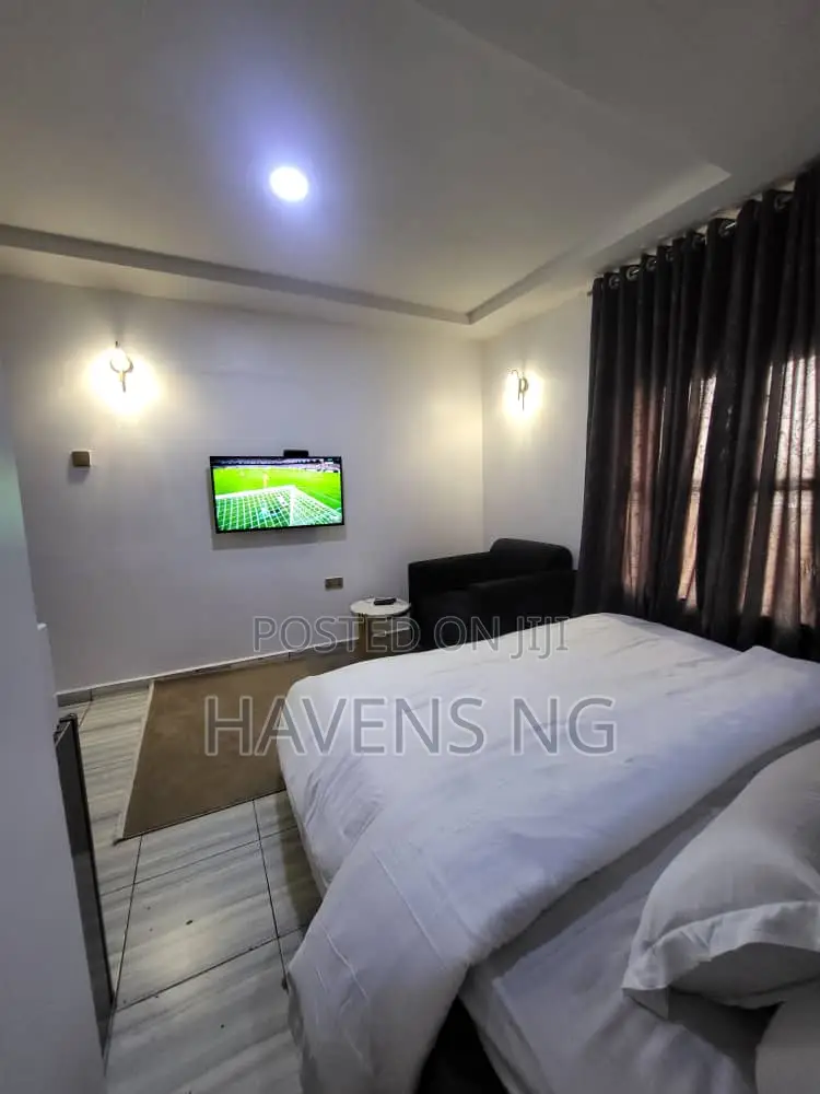 For Short or Long Stay: Stylish Studio Apartment