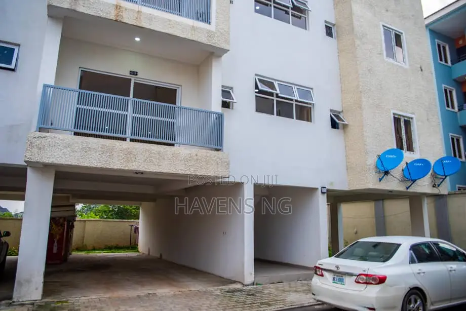 For Short or Long Stay: Stylish Studio Apartment