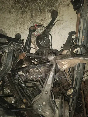 Back Arms for Toyota Rav4 2002/2005.