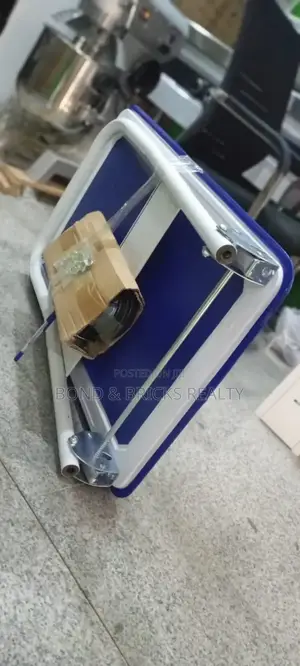 Quality Plastic Pallet Truck