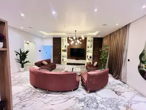 Luxury Two Bedroom Apartment