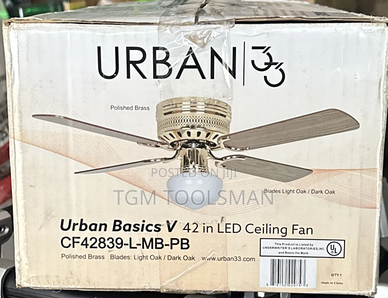 Urban Basic v 42 in Flush Mount Led Ceiling Fan
