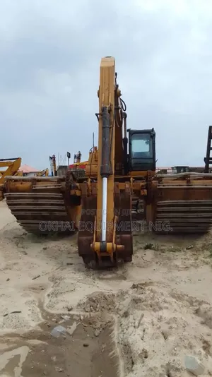 Photo - Company Used Swamp Buggy 320cl