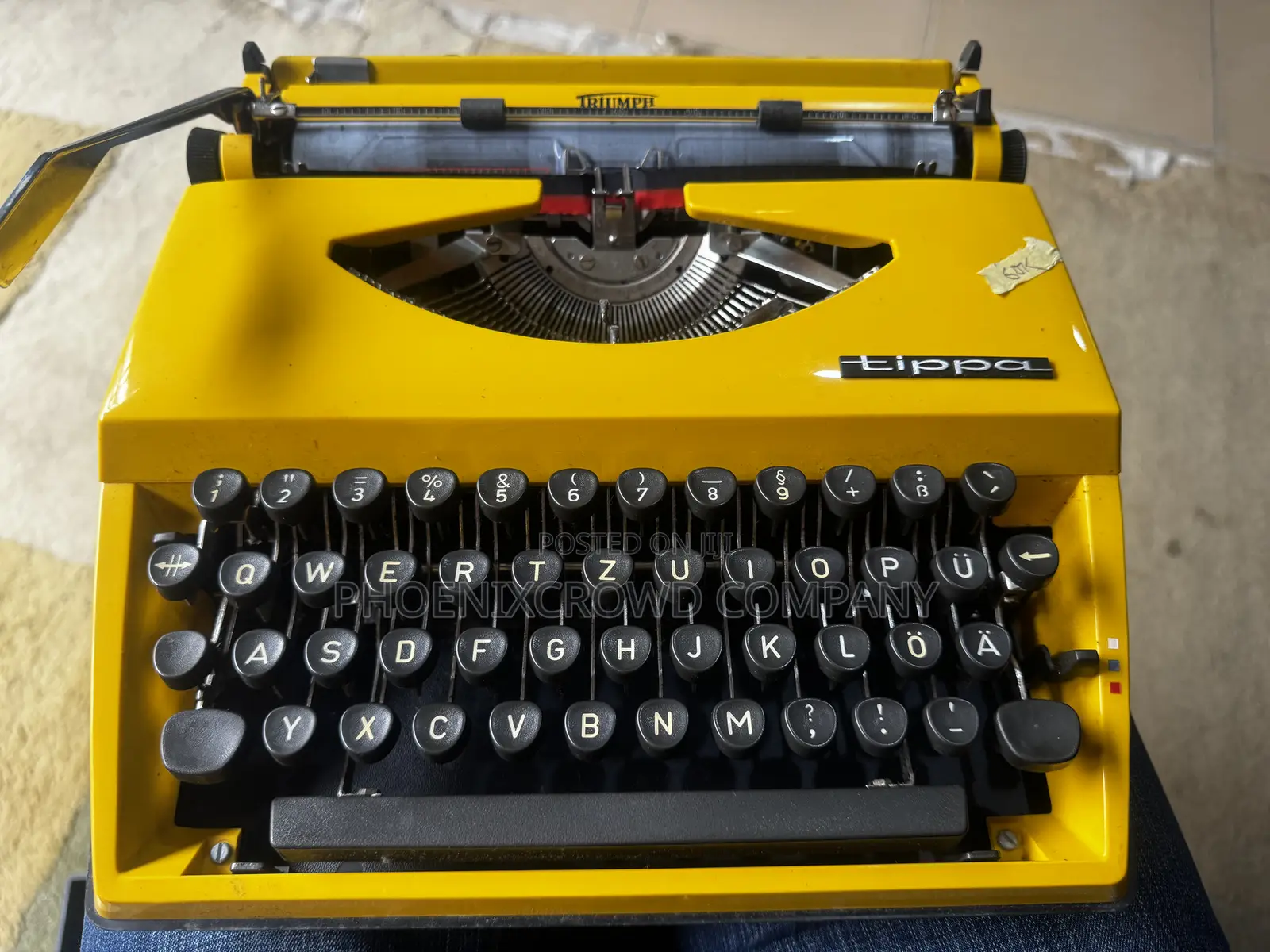 Manual Typewriter