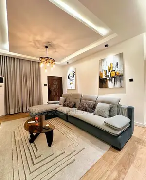 Luxury Three Bedroom Apartment