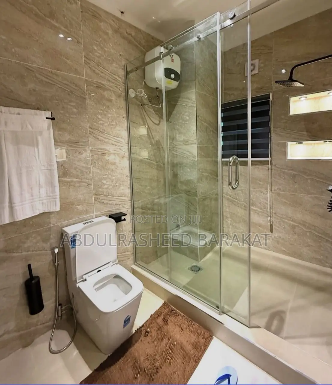 Luxury Three Bedroom Apartment