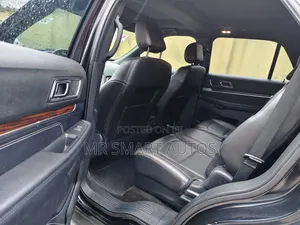 Ford Explorer Limited AWD 2018 Black