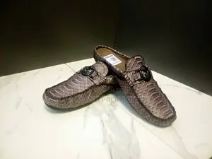 Photo - High Quality Crocodile Half Shoe