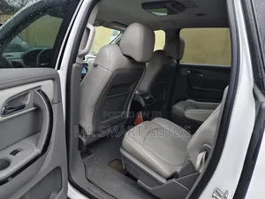 Chevrolet Traverse 2017 White