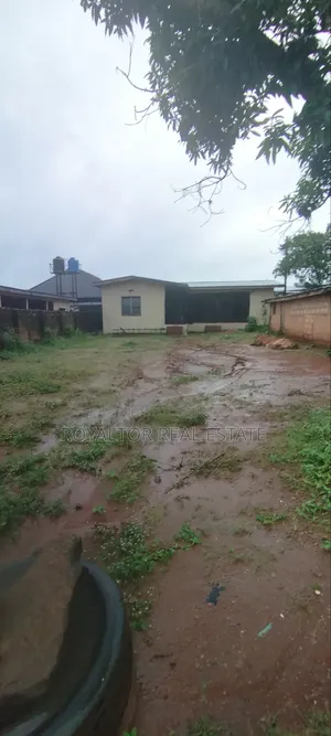 Photo - 3 Bedroom Bungalow Off Uwa/Dumez Road