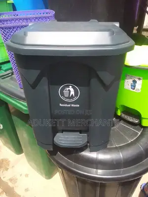 Photo - 30l Pedal Waste Bin