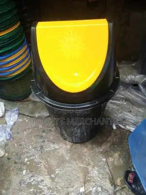 Photo - Waste Bin Bucket