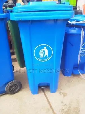 Photo - 120l Pedal Waste Bin