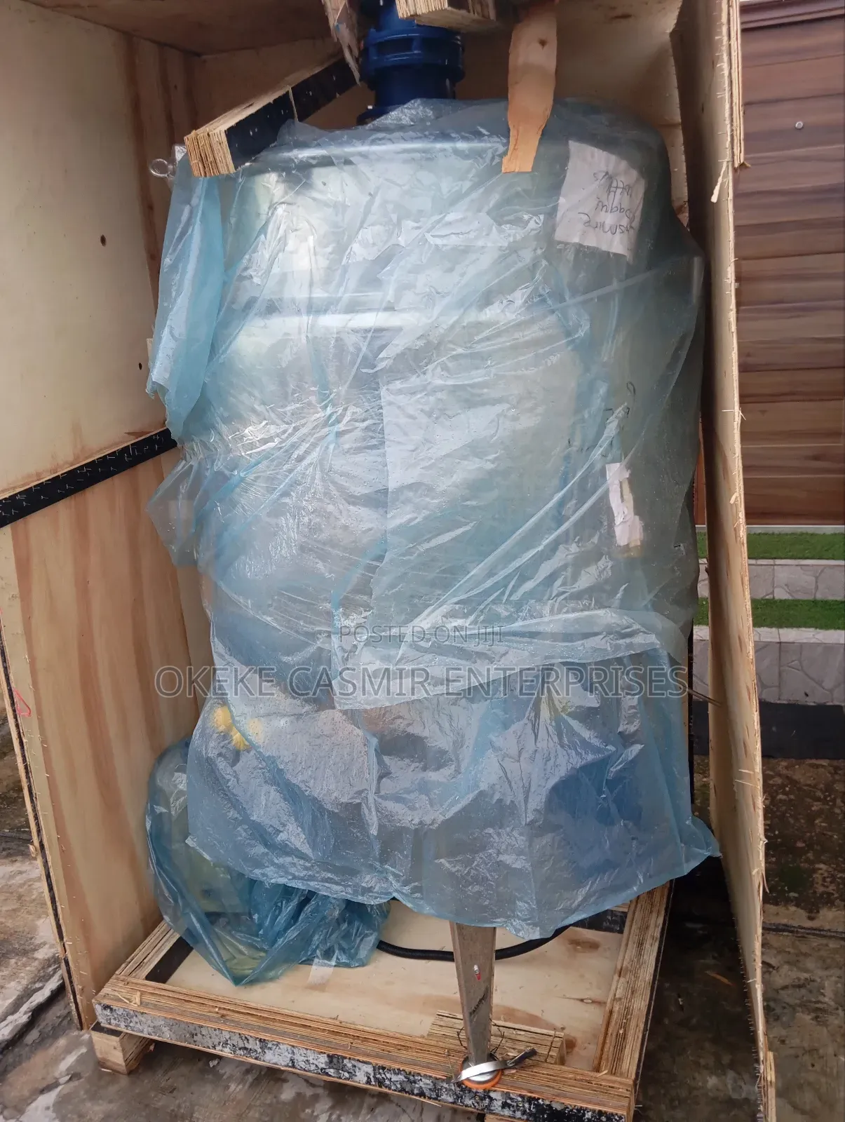 Homogenizer and Pasteurizer Tank 300l