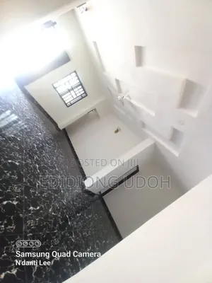 Photo - 3bdrm Block of Flats in Ekpri Nsukara Off for rent
