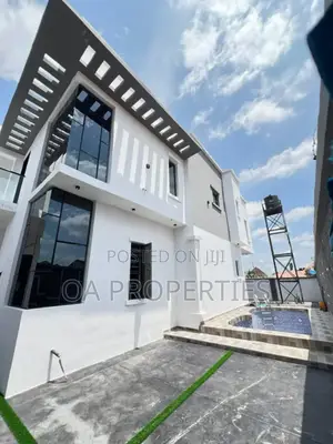 5bdrm Duplex in Aare, Oluyole for sale