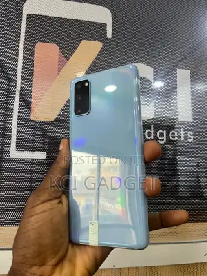 Samsung Galaxy S20 128 GB Blue
