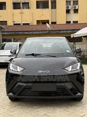 New BYD E2 43 kWh 94 hp FWD 2025 Black