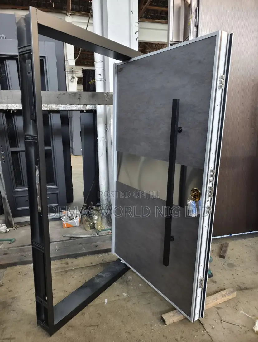 Pivot 4 by 7ft