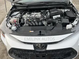 Toyota Corolla LE 2022 White