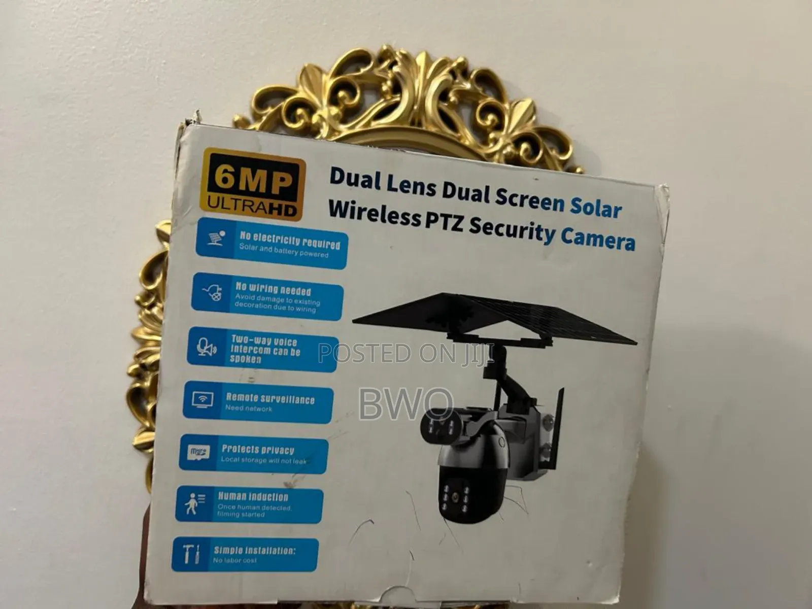 Dual Lens Dual Screen Solar Wireless Security Camera