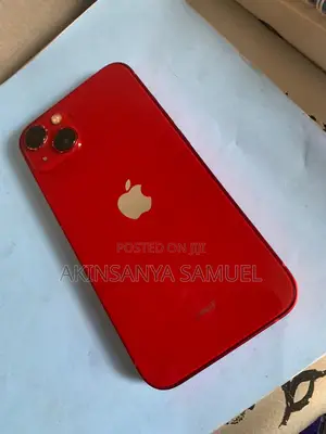 Apple iPhone 13 128 GB Red