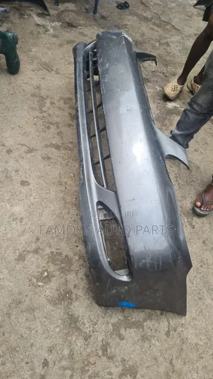 Bumper Toyota Corolla 2005 Direct Tokunbo