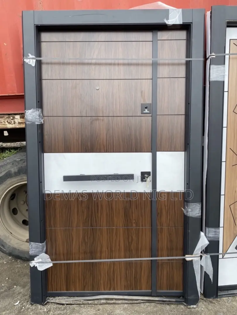 Middle White Luxury Door