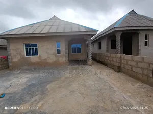 Mini Flat in Ado-Odo/Ota for rent