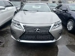 Lexus ES 350 FWD 2015 Gray