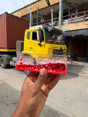 Dashboard Water Decor Red