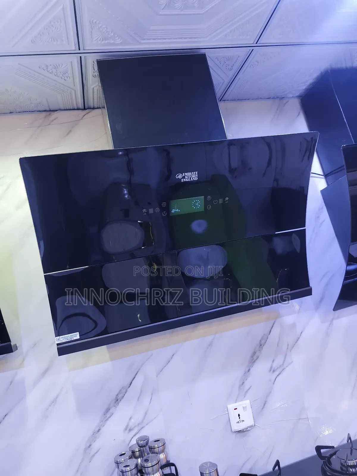 Kitchen Extractor (Black)