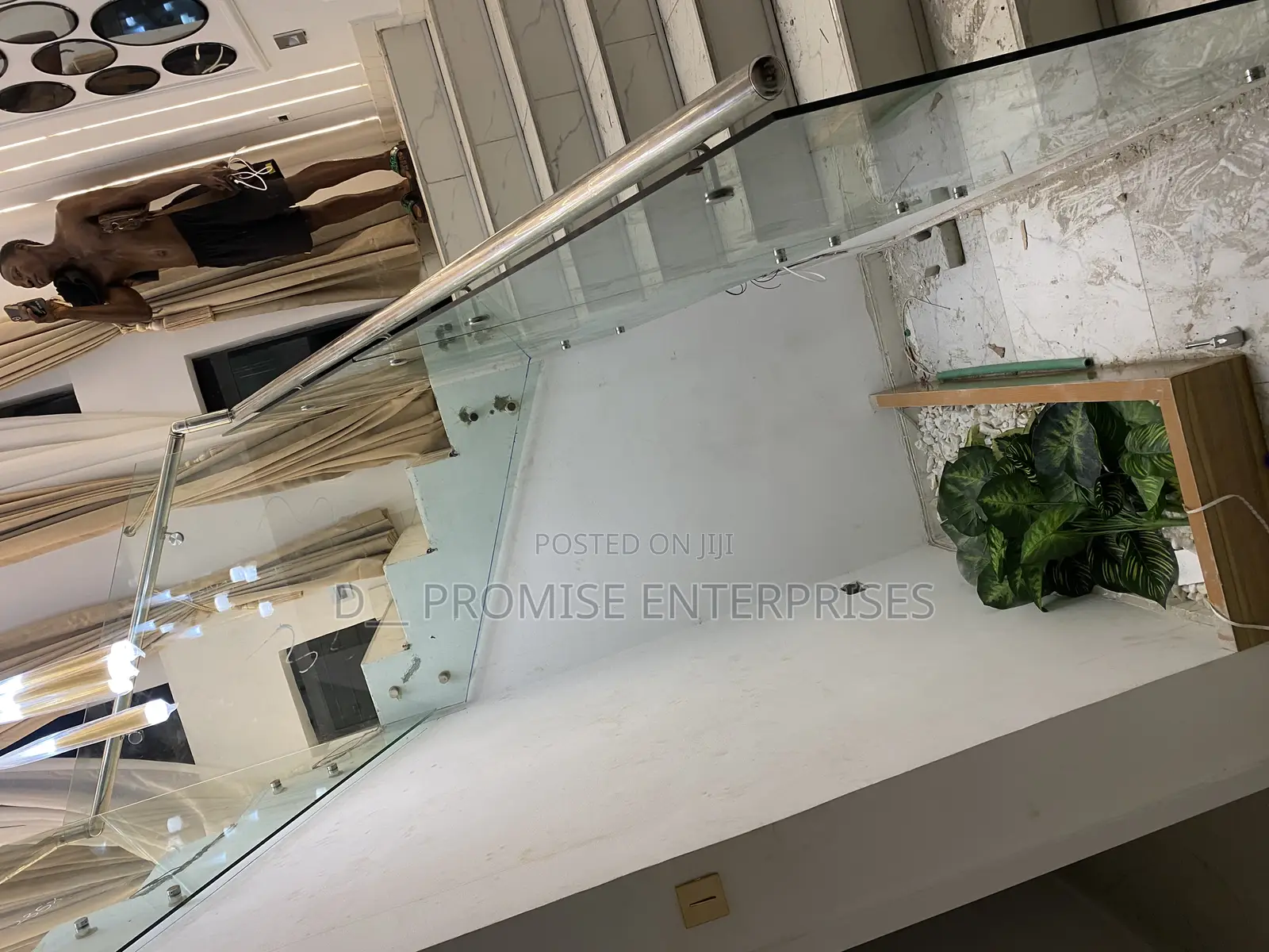 Frameless Staircase Glass Tampered