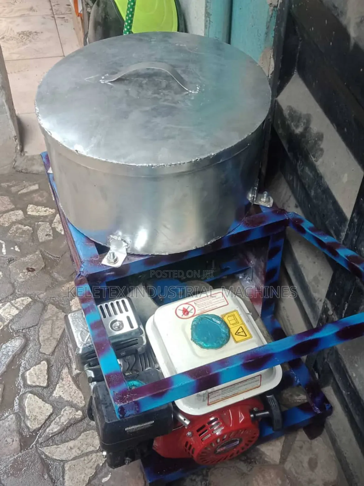 Fufu Pounder