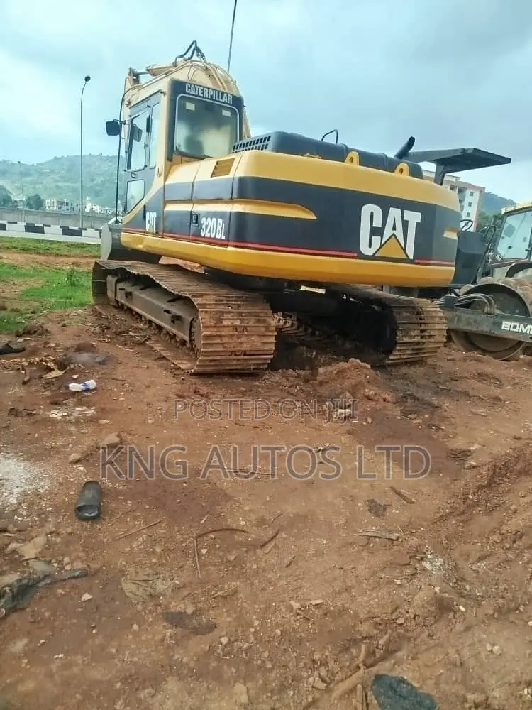 Excavator 320BL