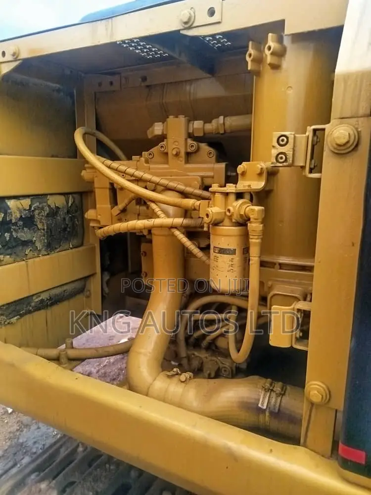 Excavator 320BL