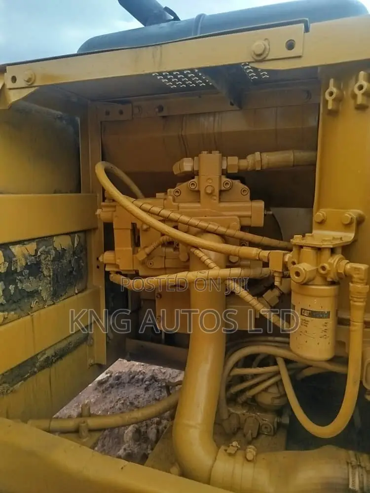 Excavator 320BL