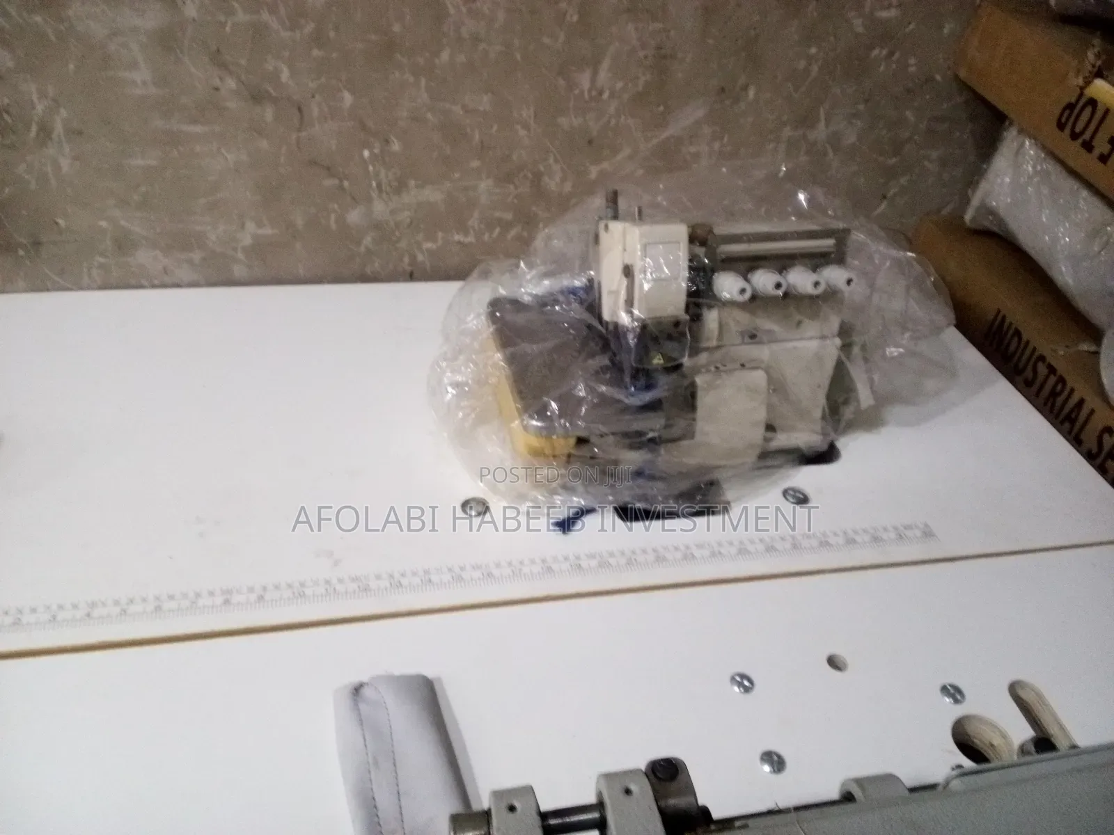 Uk Used Industrial Weaving Machine (4 Thread)