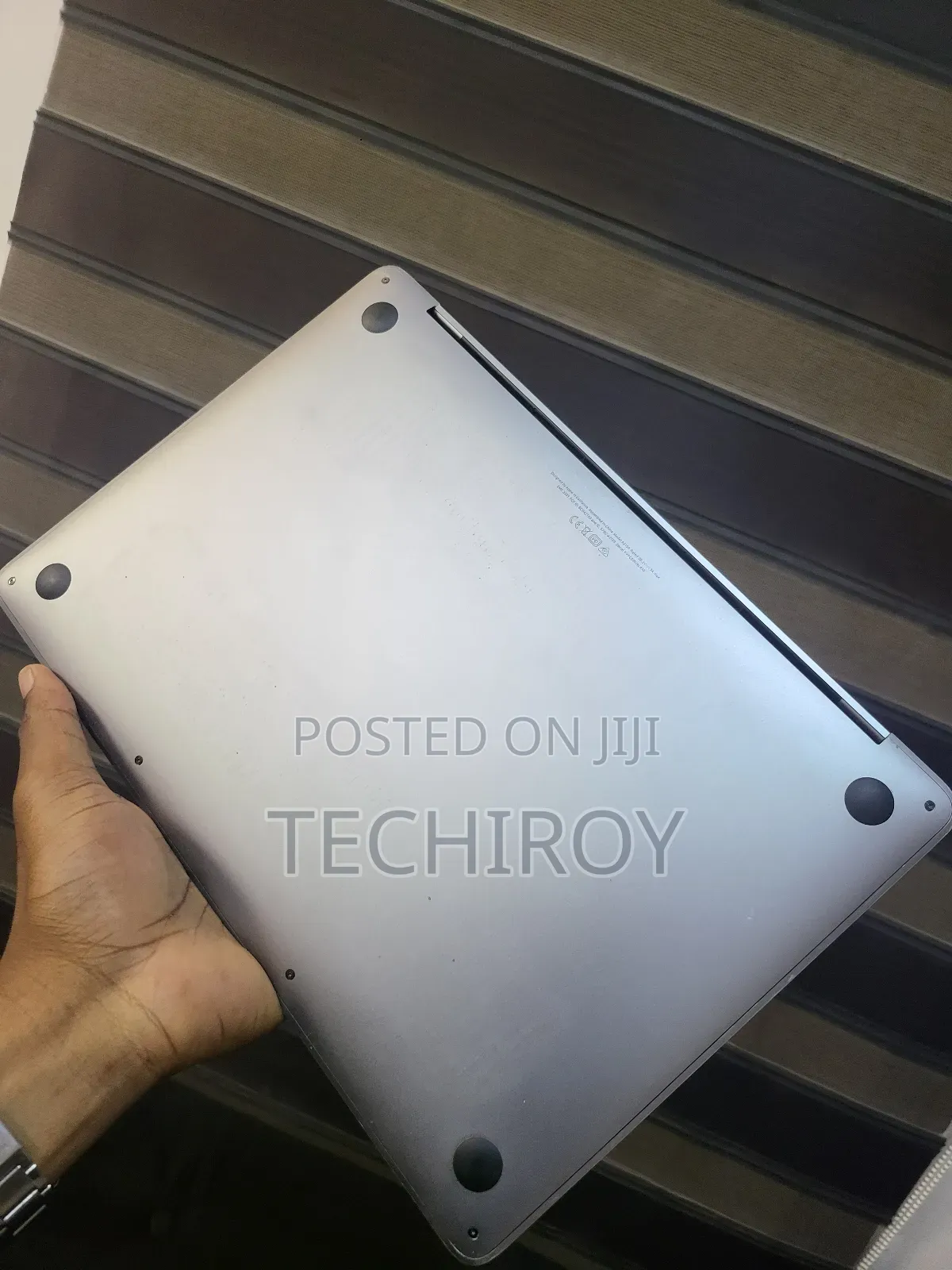 Laptop Apple MacBook Pro 2020 8GB Intel Core I5 SSD 256GB
