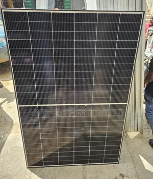 Trina Solar 550w Mono-Crystalline Solar Panels